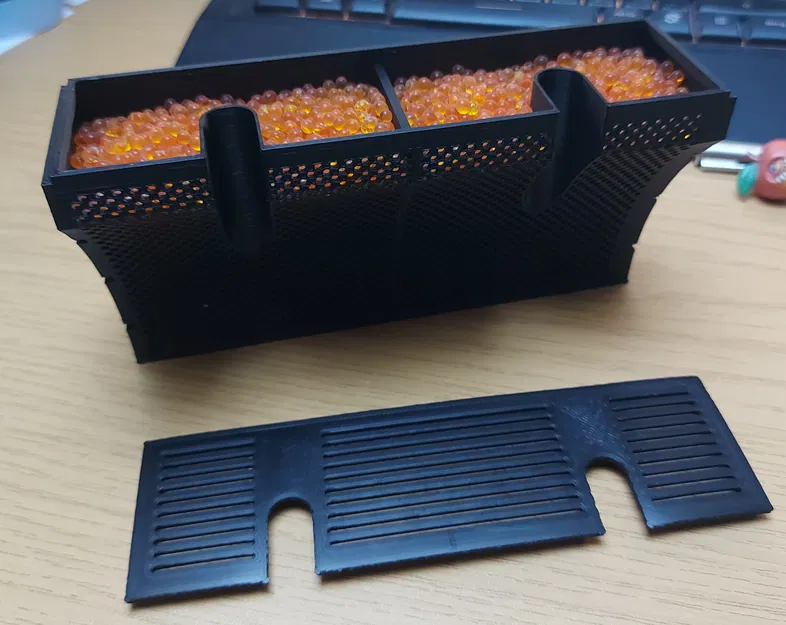 Hộp Đựng Chất Hút Ẩm Cho Creality Space Pi Plus (Lỗ Nhỏ Dưới Đáy) - Image 1