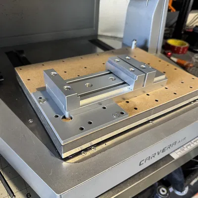 Dụng Cụ Căn Vuông Vise FoxAlien cho Carvera Air