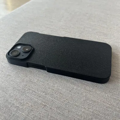 Ốp lưng iPhone 14 có phần lồi camera