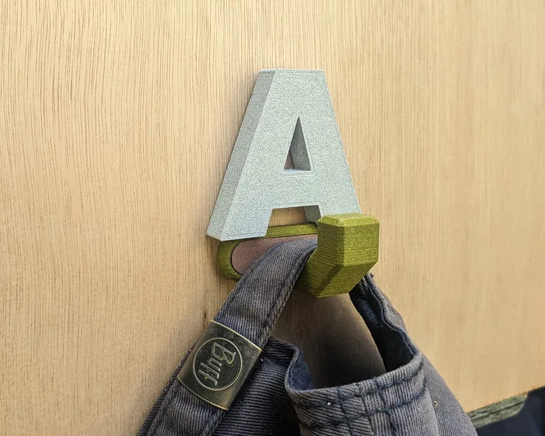 Móc Treo Chữ Cái - Tự Tạo Tên Hoặc Thông Điệp Của Riêng Bạn - Image 1