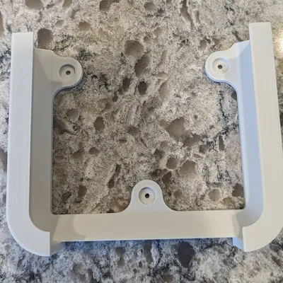 Giá Treo Tường UCG-Ultra Phiên Bản Tối Giản