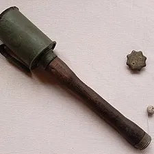 Lựu đạn cán Đức M17