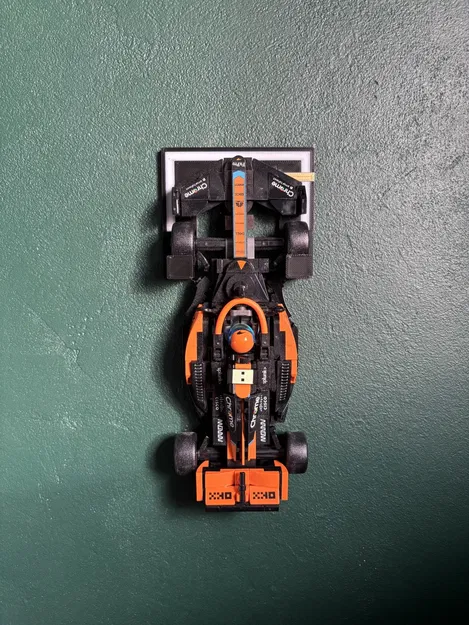 Giá treo tường Vạch Xuất Phát LEGO Speed Champions Formula 1 - Image 1