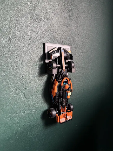 Giá treo tường Vạch Xuất Phát LEGO Speed Champions Formula 1 - Image 2