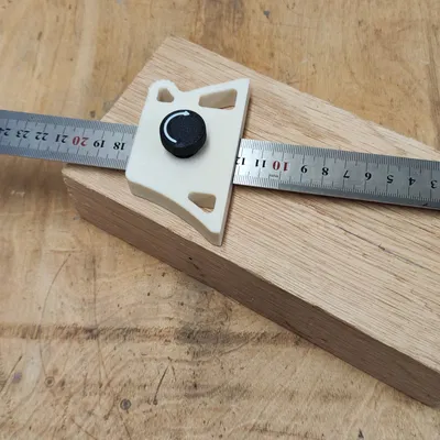 Dụng cụ đánh dấu, thước đo gỗ