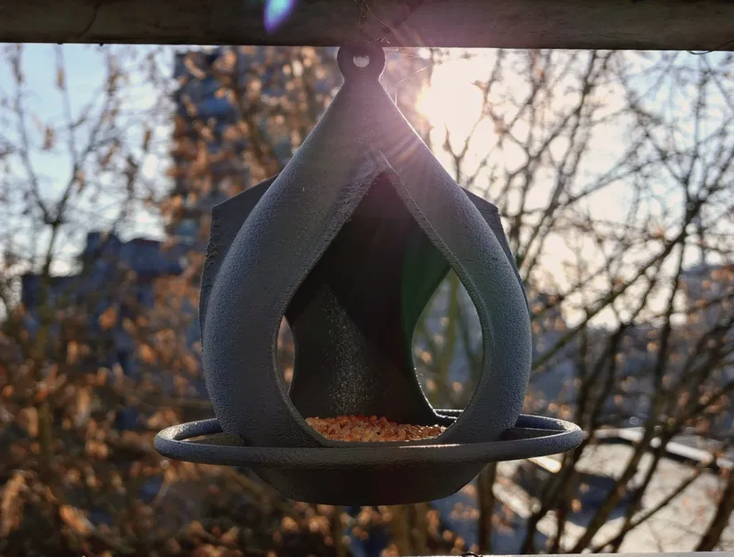 Máng Ăn Cho Chim Hình Giọt Nước - Image 2