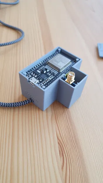 Vỏ ESP32 kèm CC1101 - Image 1