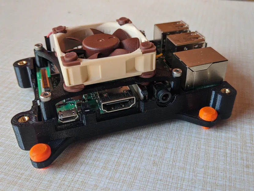 Vỏ Raspberry Pi 3 (B/B+), VESA mount, quạt trong - Image 7