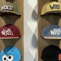 Kệ treo nón Snapback - Thumbnail 2