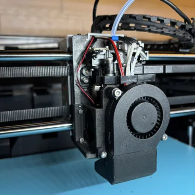 Qidi Plus 4 Quạt Trước 5015 + Giá đỡ Beacon / Carto