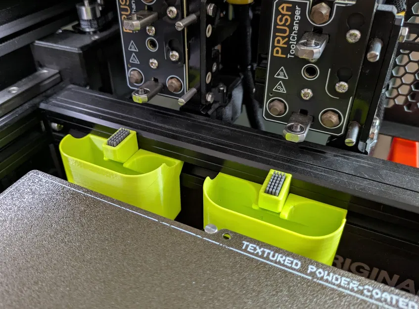 Chổi Vòi Phun & Thùng Rác Vệ Sinh Máy Prusa XL - Image 4