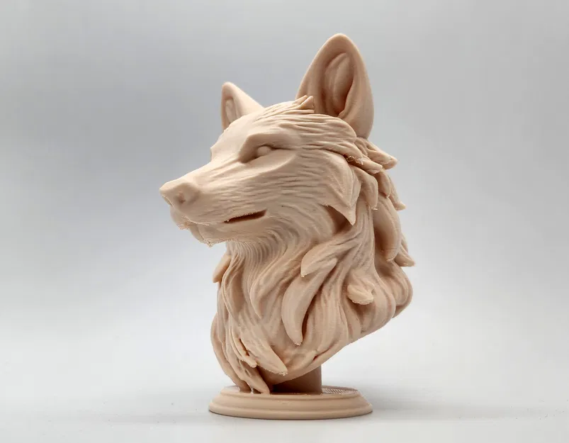 Tượng Chó Sói Xám Trên Bệ - Image 3