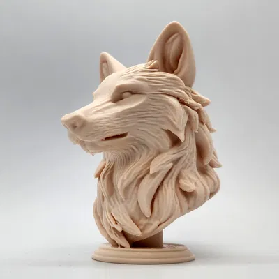 Tượng Chó Sói Xám Trên Bệ