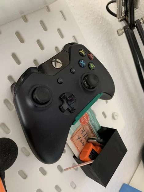 Giá đỡ tay cầm Xbox cho Ikea Skadis - Image 1