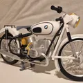 Mô hình xe máy BMW R60/2 1964 tỉ lệ 1:6 của Ed van der Heijden - Thumbnail 2