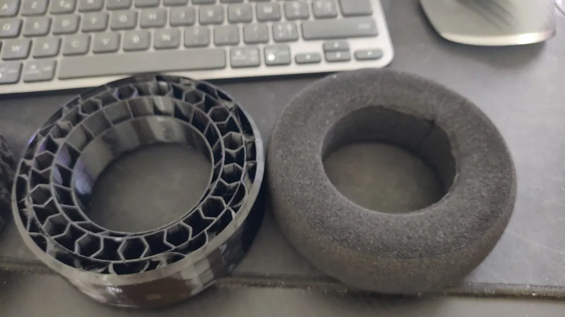 Miếng độn lốp TPU cho RC Crawler - cỡ 2.2 - Image 1