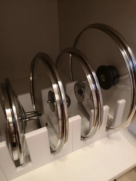 Chân đế giữ nắp nồi có thể nối dài / Topfdeckelhalter (Erweiterbar) - Image 1