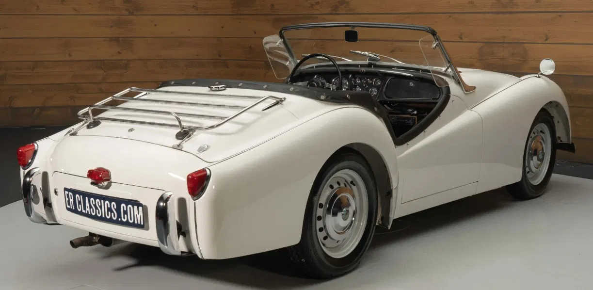 Triumph TR2 năm 1954 của Designer Ed van der Heijden - Image 8