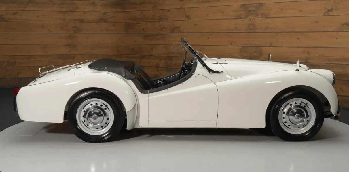 Triumph TR2 năm 1954 của Designer Ed van der Heijden - Image 20