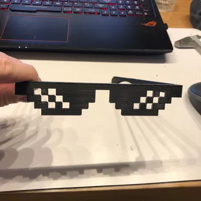 Kính Thuglife Chất Chơi