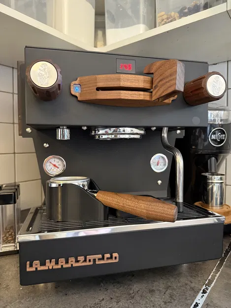 Chân đế tay cầm portafilter La Marzocco 58mm - Image 2