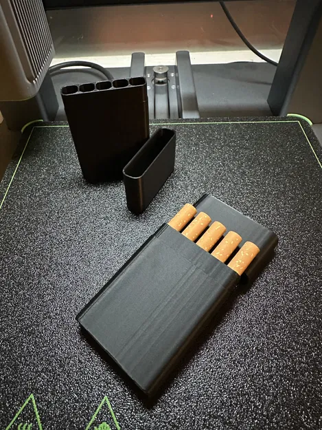 Hộp Đựng Thuốc Lá - Thiết Kế Mỏng - Đựng Được 5 Điếu - Image 1