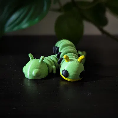 Móc Khóa Sâu Rô-bốt Dẻo