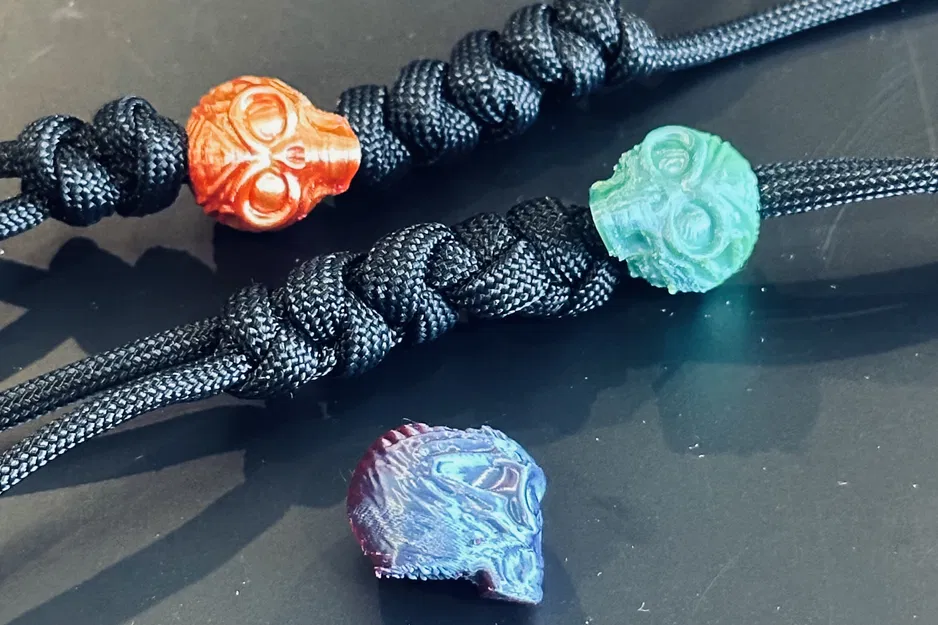 Hạt Paracord Hình Đầu Lâu Người Ngoài Hành Tinh Ướp Xác - Image 1