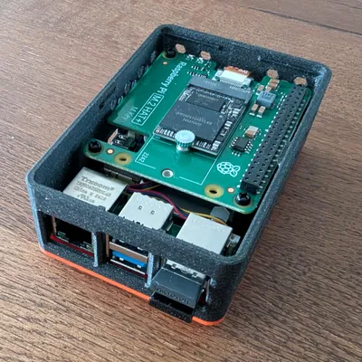 Vỏ Raspberry Pi 5 kèm bo mạch M.2 HAT+