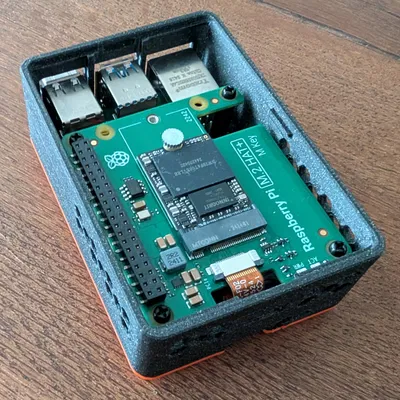 Vỏ Raspberry Pi 5 kèm bo mạch M.2 HAT+