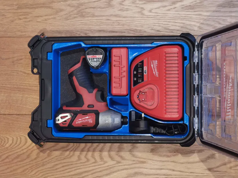 Khay Lót Packout Milwaukee Nhỏ Gọn Cho M12 Impact Driver & Sạc, 2 Pin & Hộp Đựng Mũi Khoan - Image 1