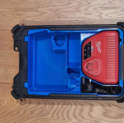 Khay Lót Packout Milwaukee Nhỏ Gọn Cho M12 Impact Driver & Sạc, 2 Pin & Hộp Đựng Mũi Khoan