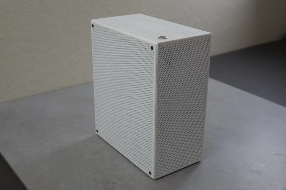 Vỏ case SFFPC spiggytech 4.9L - Image 1