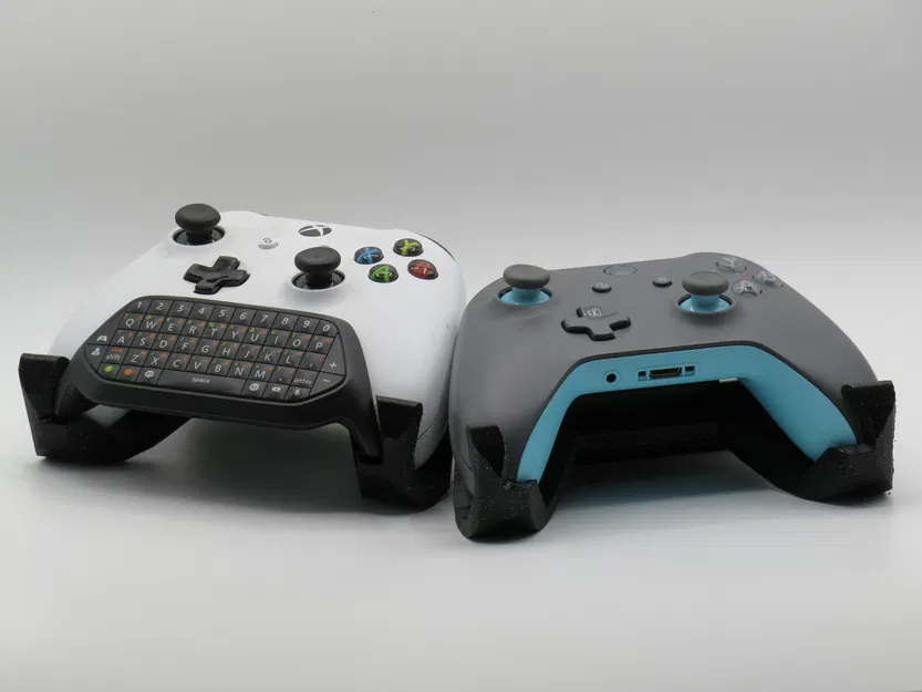 Giá Đỡ Tay Cầm Xbox One (Nâng Cấp) Cho Bảng Pegboard Ikea (Skadis) - Image 1