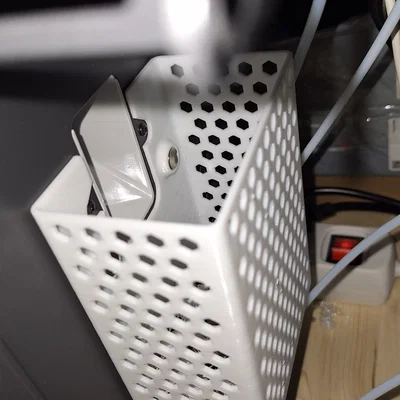 Thùng rác Kobra S1 nam châm - Bản Remix