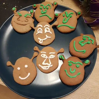 Khuôn Cắt Bánh Quy Hình Shrek