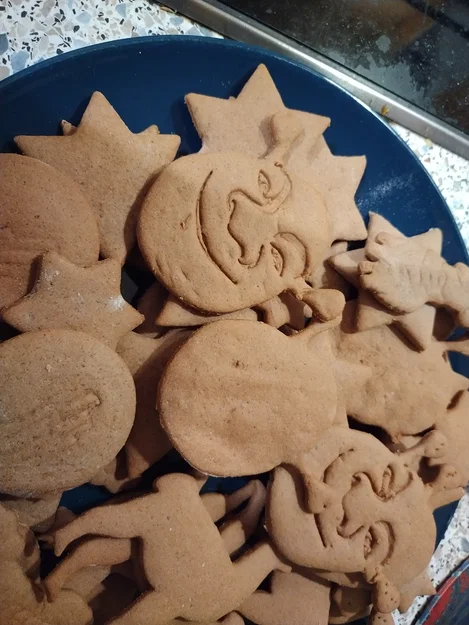 Khuôn Cắt Bánh Quy Hình Shrek - Image 2