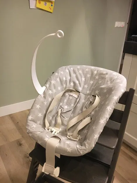 Giá treo đồ chơi Stokke Tripp Trapp - Image 1