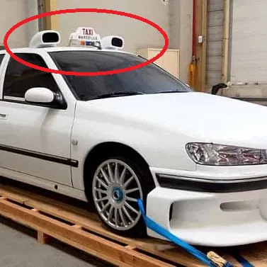 ỐNG LẤY GIÓ MÁI XE PEUGEOT 406 KIỂU TAXI