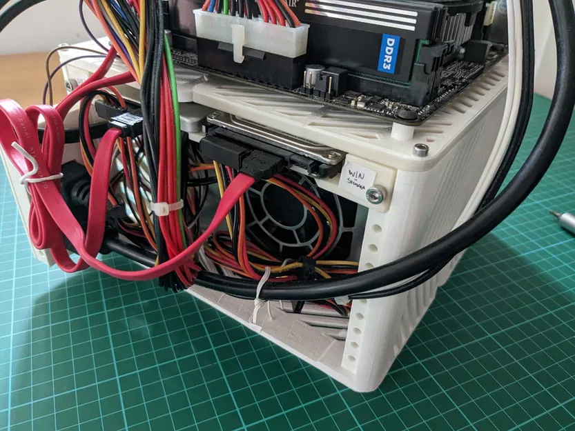 Khung PC mở / Bàn kiểm tra cho bo mạch chủ mini ITX, PSU ATX hoặc SFX - Image 8