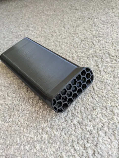 Bộ mở rộng lỗ thông hơi sau Ford Maverick - Image 1