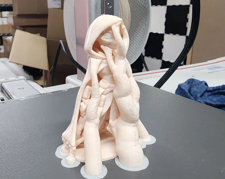 Mô hình Jedi Alien có Lightsaber bằng Filament - Image 8