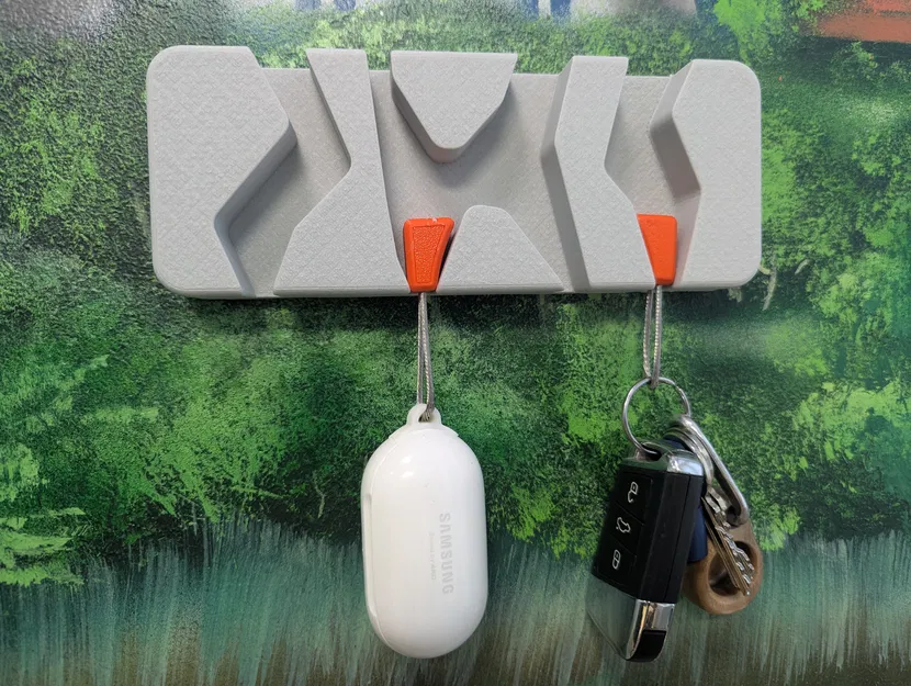 Móc Khóa Giữ Hạt Leo Núi - Image 1