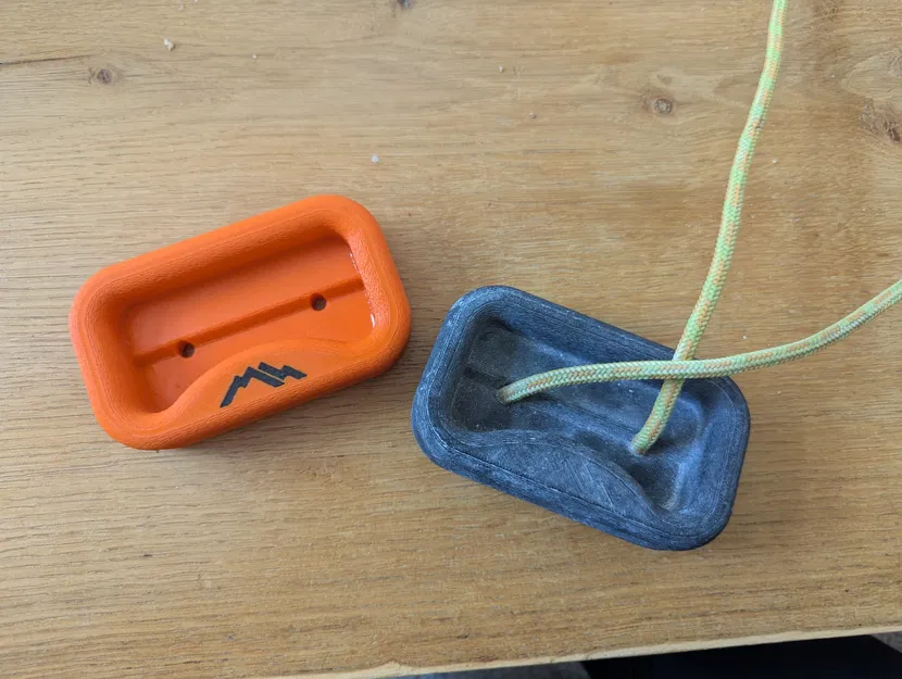 Bảng Leo Núi Cầm Nắm Không Đều - Image 1