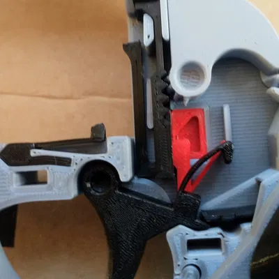 Revolver II, DeSteiner: đường dẫn kép, cách in cứng cáp hơn, xài bền!