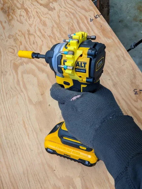 Kẹp Giữ Mũi Vặn Vít DeWalt DCF850B - Image 4