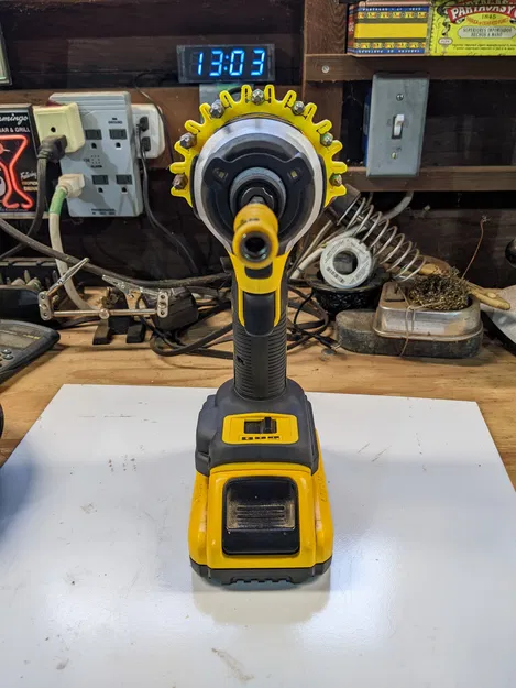 Kẹp Giữ Mũi Vặn Vít DeWalt DCF850B - Image 7