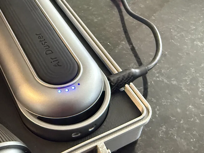 Hộp Đựng Máy Thổi Bụi Wolfbox MF100 - Image 2