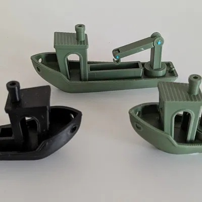 Benchy có cần cẩu / Benchy mit Kranarm