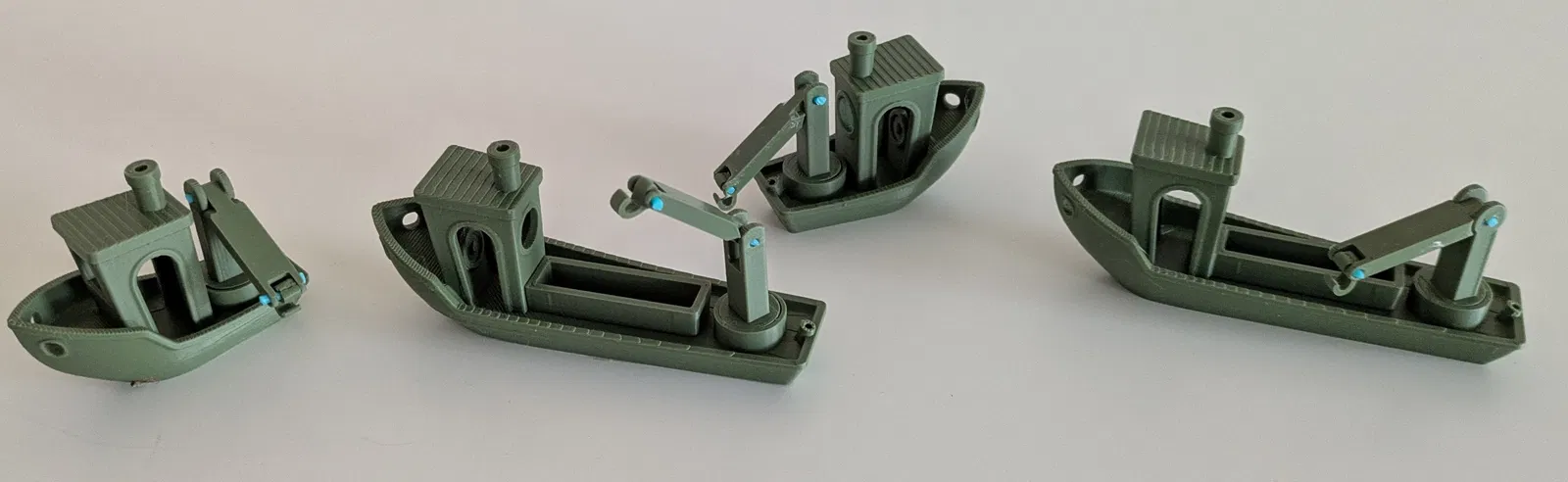 Benchy có cần cẩu / Benchy mit Kranarm - Image 6